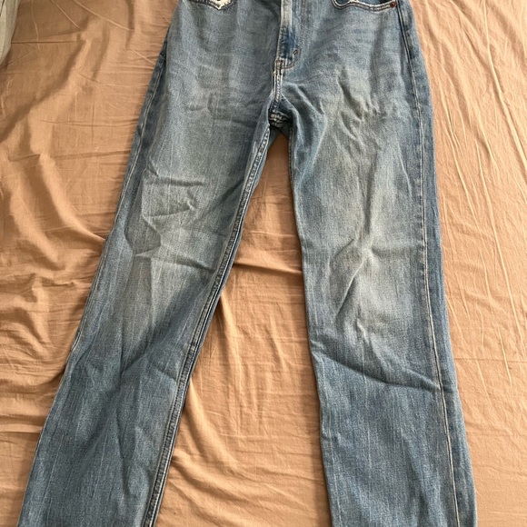 Abercrombie ultra high rise ankle straight jeans - Picture 2 of 4